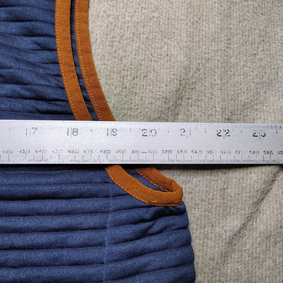 LL Bean Airlight Vest Mens M Navy Blue Full Zip Stretch Lightweight Gorpcore - Picture 7 of 8